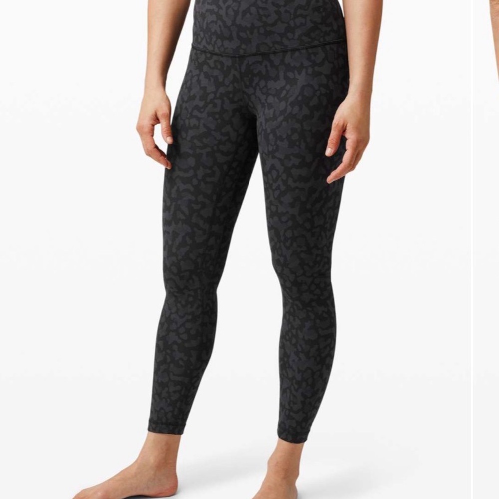 Lululemon Align Pant II 25"
Formation Camo Deep Coal Multi / Black